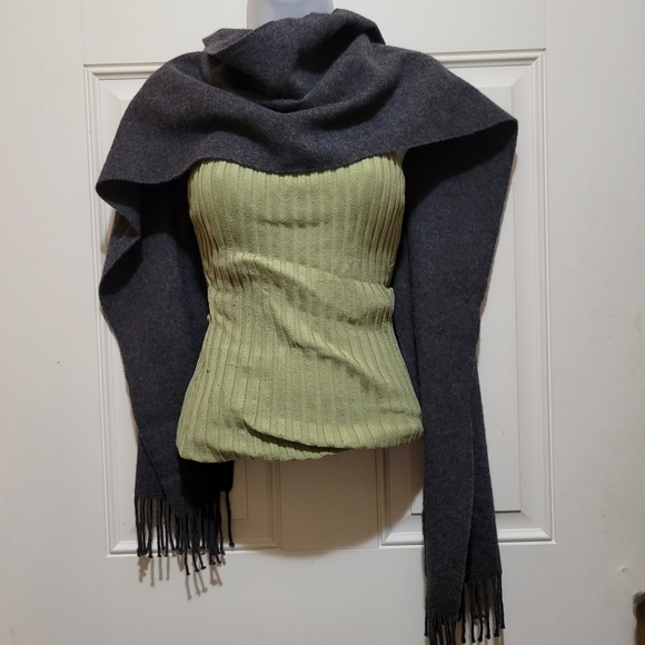 J. Crew Cashmere Gray Men's Scarf - Picture 1 of 3